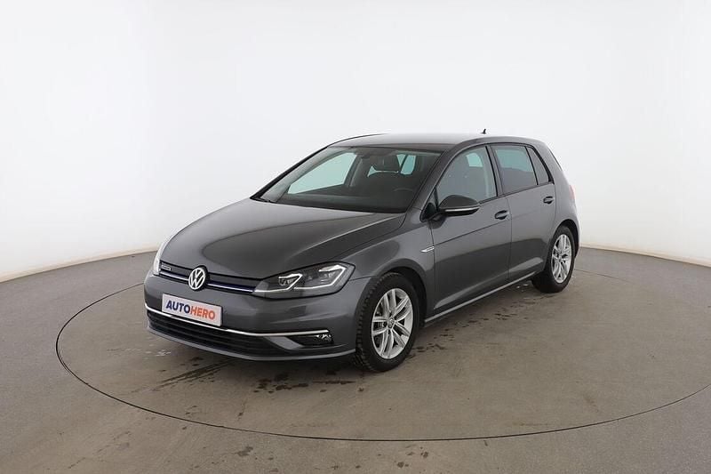 Gris Usado 2019 VW Golf VII Advance Utilitario | 18.299 € (Precio justo) - Imagen 1/3
