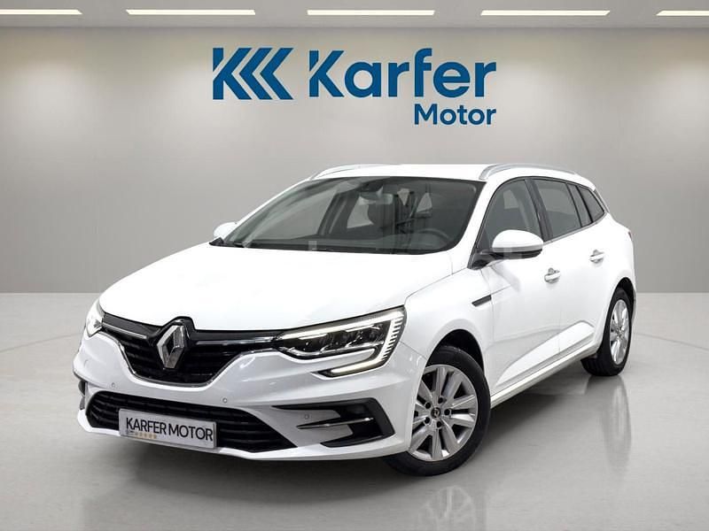 Usado Renault Mégane GrandTour Business 115 CV (84 kW) 2021 Blanco Familiar