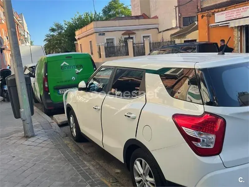 Usado SsangYong XLV 128 CV (94 kW) 2017 Blanco SUV