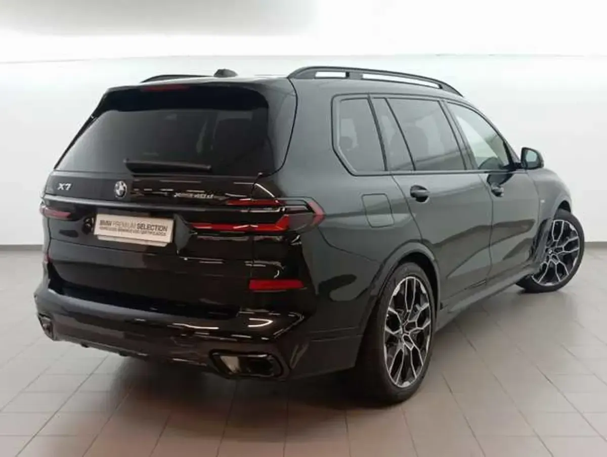 Nuevo BMW X7 Comfort Edition 352 CV (258 kW) 2026 Negro SUV