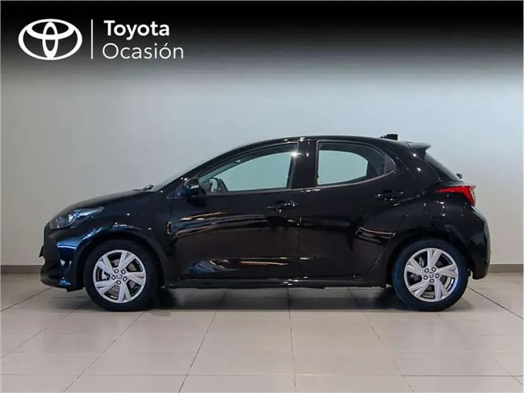 Usado Toyota Yaris Active 116 CV (85 kW) 2025 Utilitario