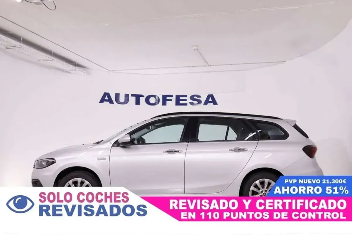 Usado Fiat Tipo 120 CV (88 kW) 2018 Gris Familiar