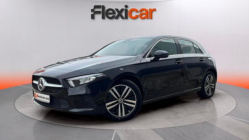 Używany Mercedes A250 218 KM (160 kW) 2021 Czarny Sedan/Limuzyna