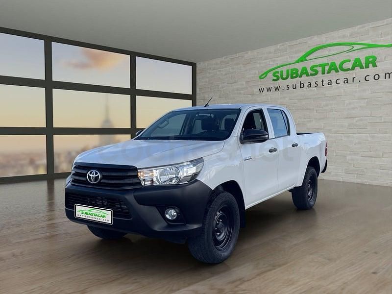 Usado Toyota HiLux 150 CV (110 kW) 2020 Blanco Recogida