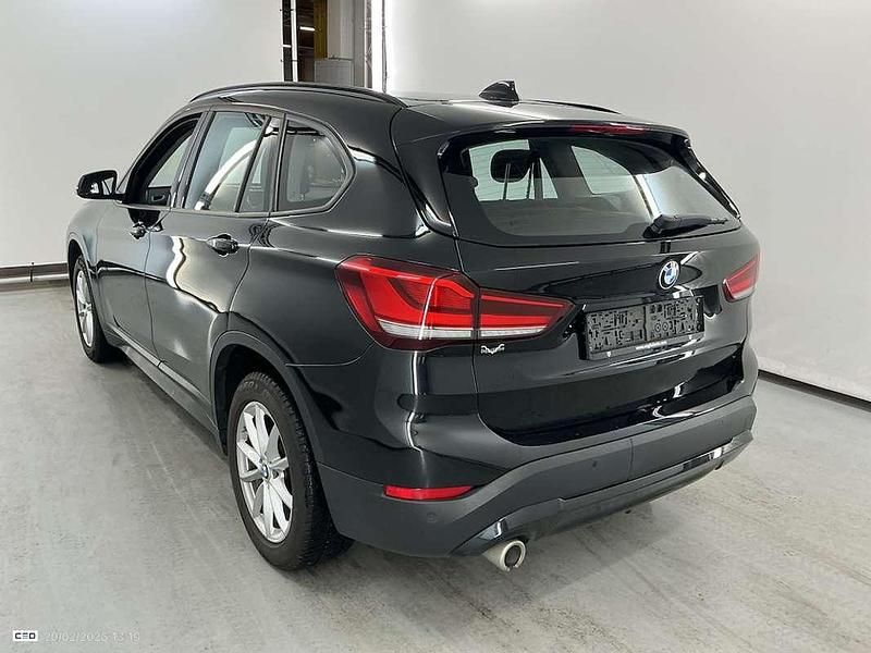 Usado BMW X1 116 CV (85 kW) 2022 Negro SUV