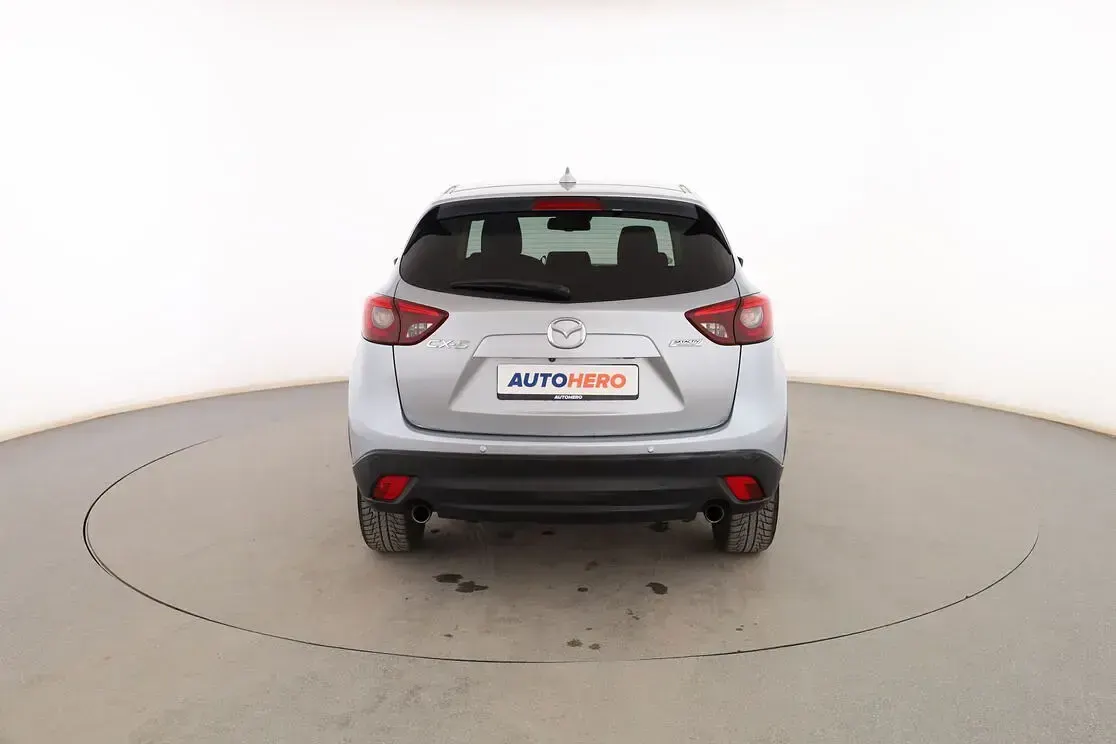 Usado Mazda CX-5 165 CV (121 kW) 2016 Plata SUV