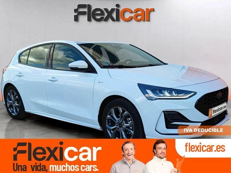Blanco Usado 2023 Ford Focus ST-Line Utilitario | 17.390 € (Precio justo) - Imagen 1/4