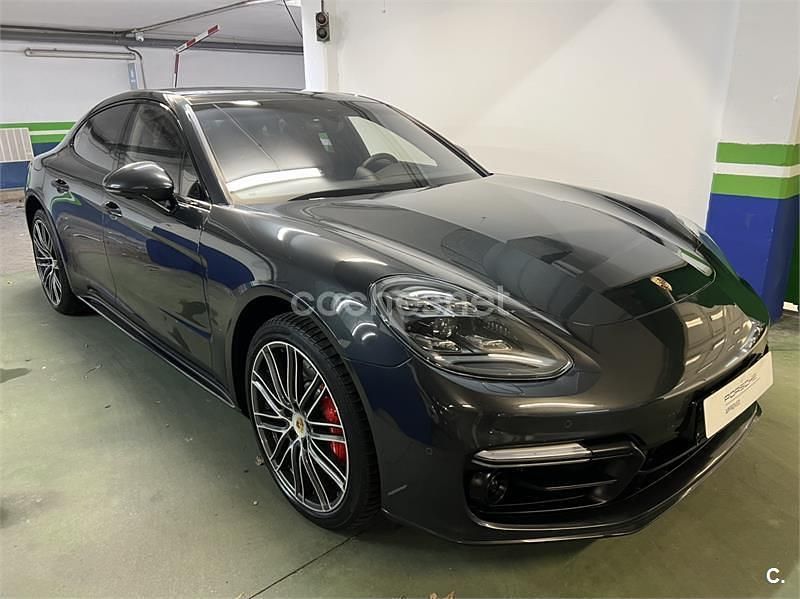 Usado Porsche Panamera Turbo Executive 549 CV (403 kW) 2017 Negro Berlina