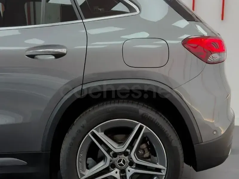 Usado Mercedes GLA200 150 CV (110 kW) 2021 Gris / plata SUV
