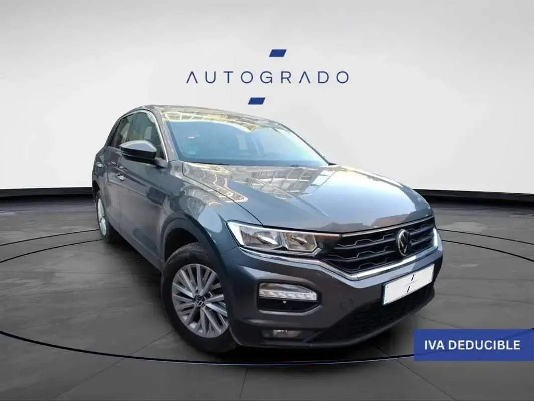 Usado VW T-Roc Edition 116 CV (85 kW) 2022 Gris SUV