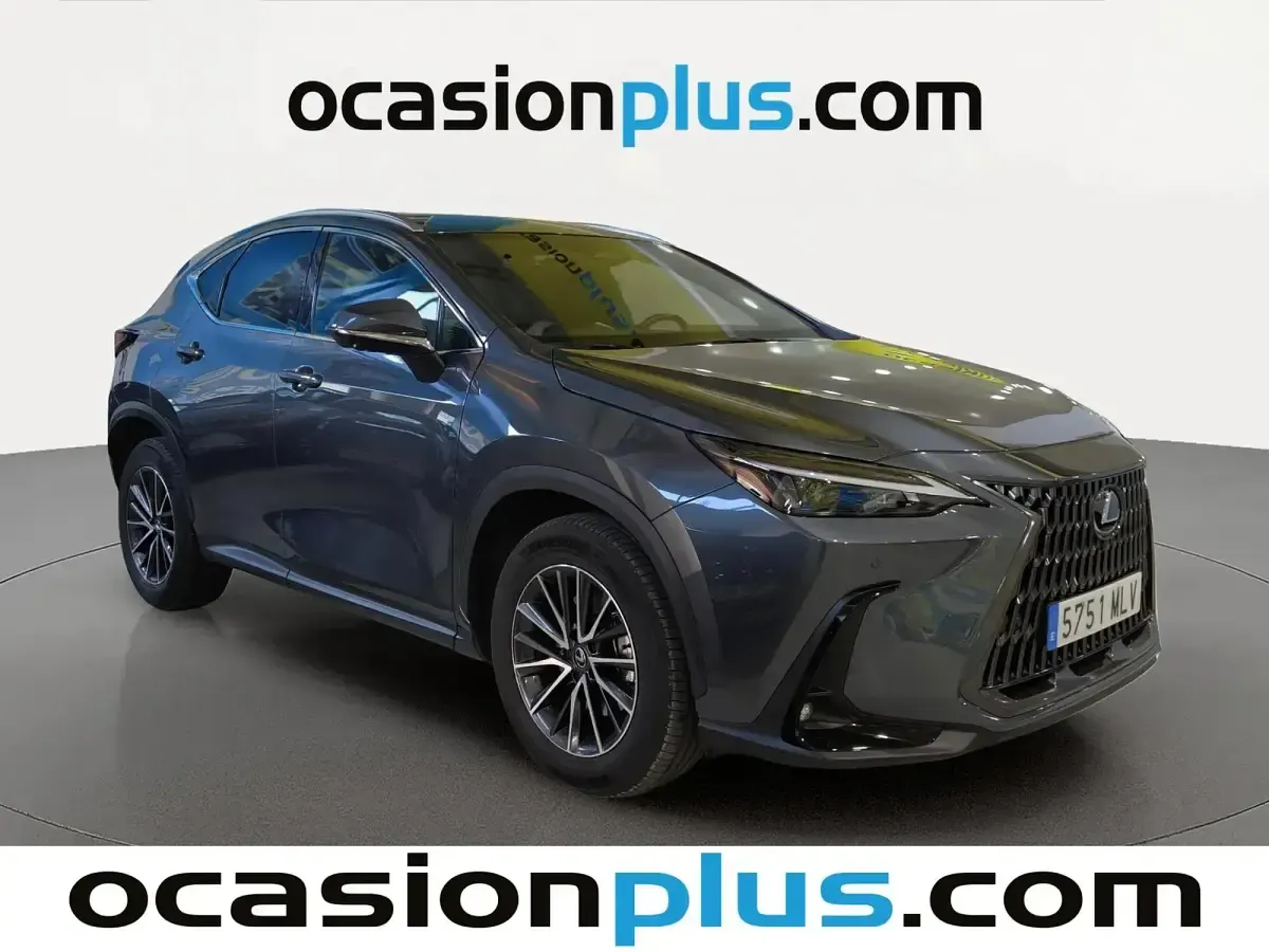 Usado Lexus NX350h Executive Line 242 CV (177 kW) 2023 Gris Pickup/Camioneta