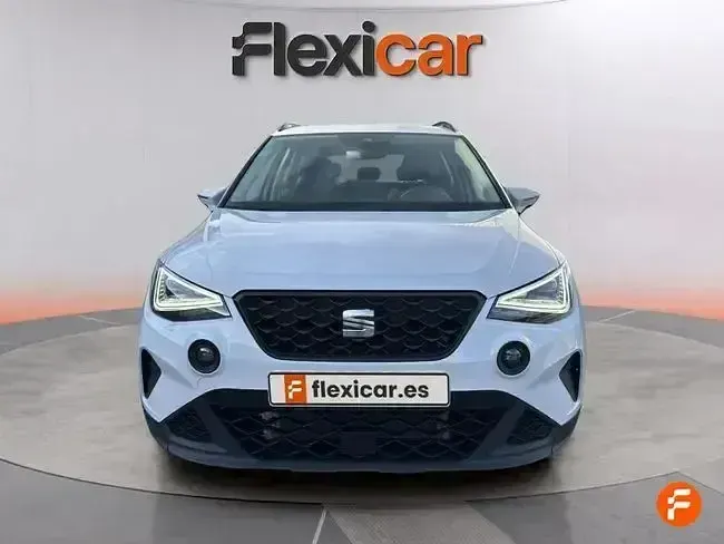 Usado Seat Arona Style 115 CV (84 kW) 2024 Blanco SUV