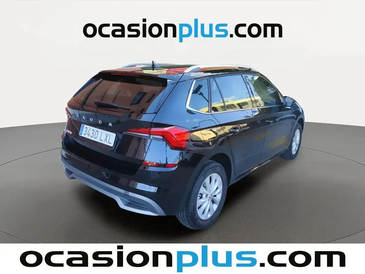 Usado Skoda Kamiq 150 CV (110 kW) 2022 Negro SUV