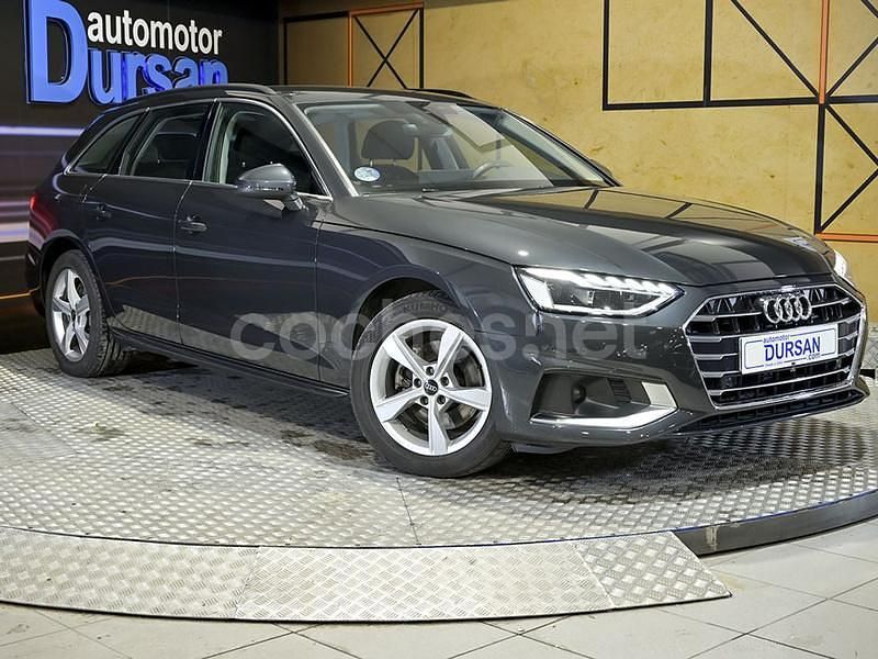 Usado Audi A4 Advanced Plus 163 CV (119 kW) 2022 Negro Familiar