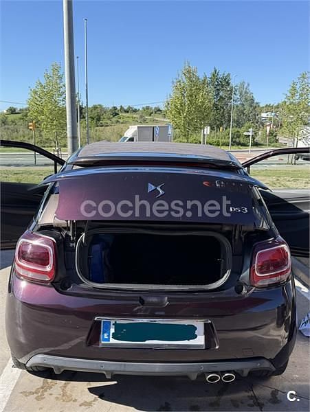 Usado DS Automobiles DS3 Cabriolet 120 CV (88 kW) 2016 Granate Descapotable