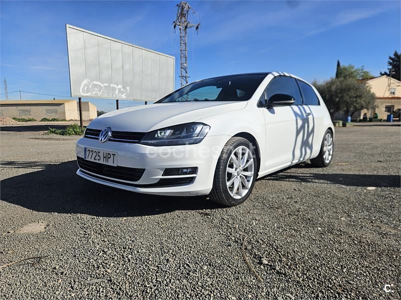 Usado VW Golf VII Advance 150 CV (110 kW) 2013 Blanco Berlina