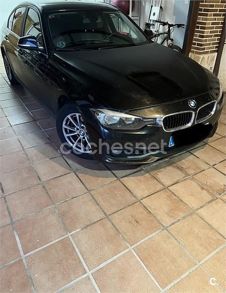 Negro Usado 2017 BMW 320 Berlina | 17.500 € (Precio justo) - Imagen 1/4