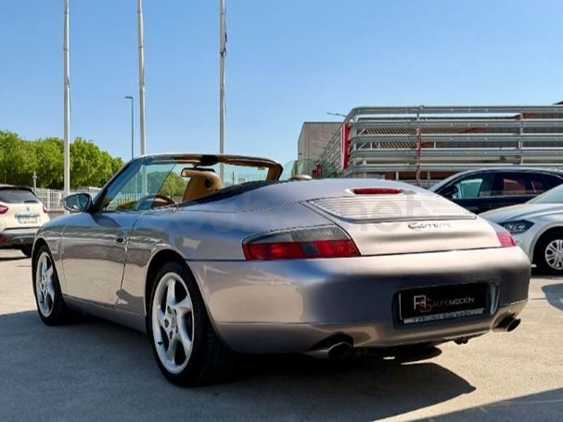 Usado Porsche 911 Carrera Cabriolet 300 CV (220 kW) 2001 Gris / plata Descapotable
