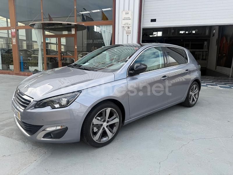 Gris / plata Usado 2016 Peugeot 308 Allure Berlina | 9475 € (Un poco caro) - Imagen 1/4