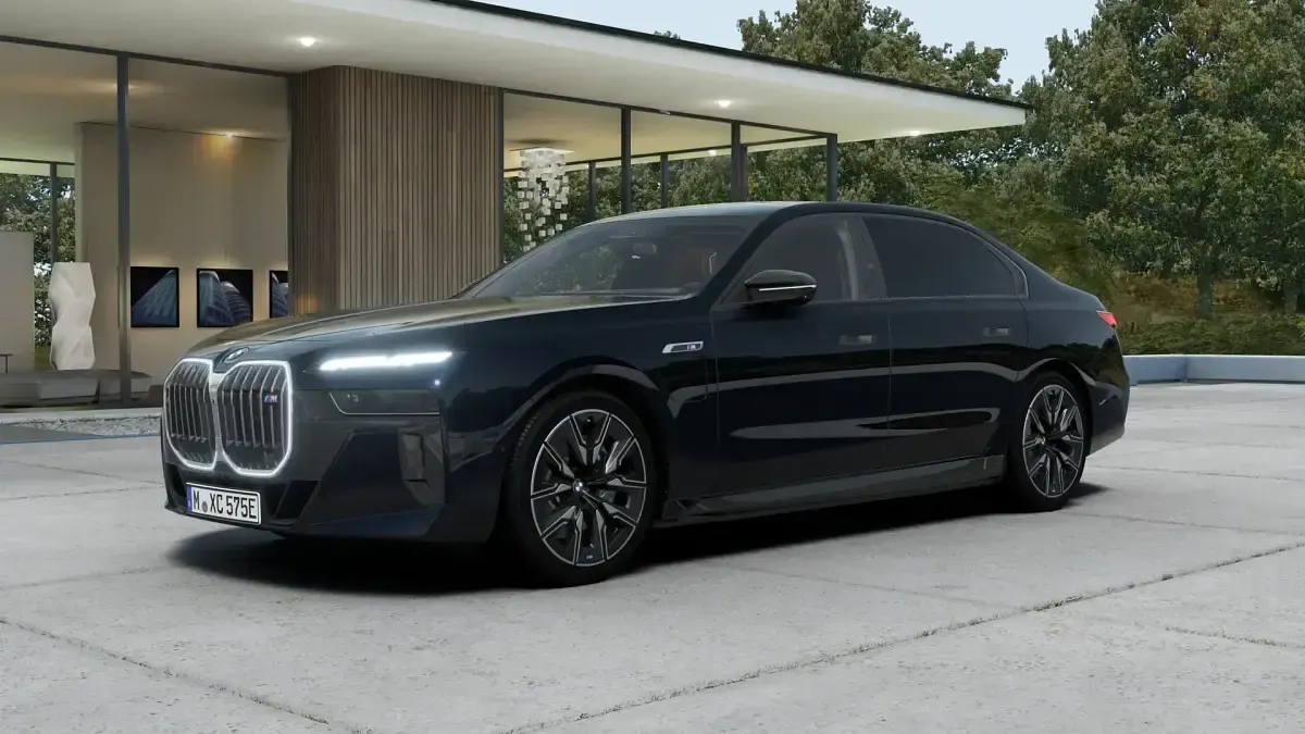 Usado BMW M760e 571 CV (419 kW) 2026 Berlina
