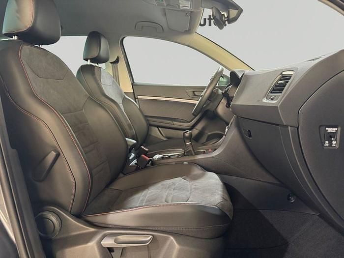 Usado Seat Ateca FR 150 CV (110 kW) 2025 Gris SUV