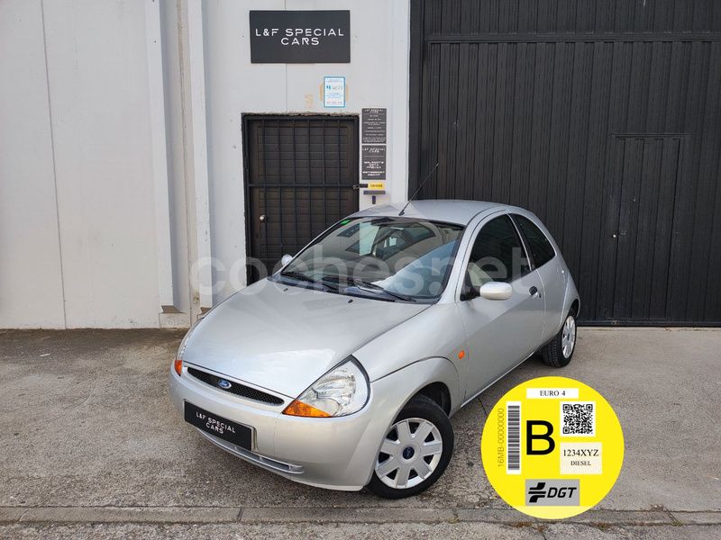 Gris / plata Usado 2005 Ford Ka Utilitario | 3990 € (Caro) - Imagen 1/4