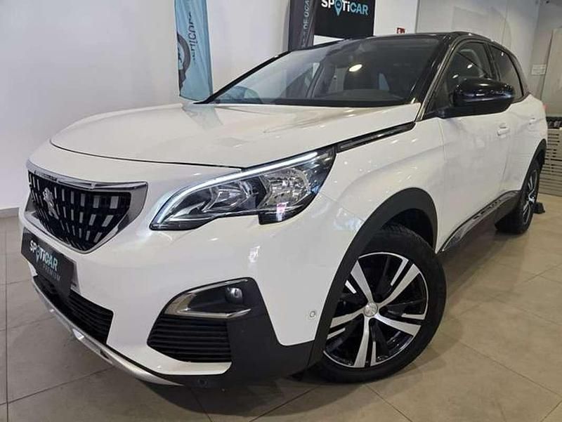 Usado Peugeot 3008 Allure 131 CV (96 kW) 2019 Blanco SUV