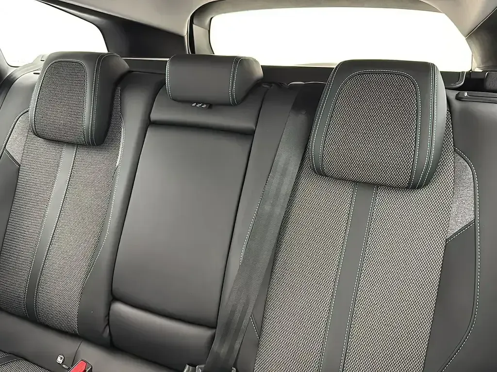 Usado Peugeot 308 SW Allure 180 CV (132 kW) 2022 Azul Familiar