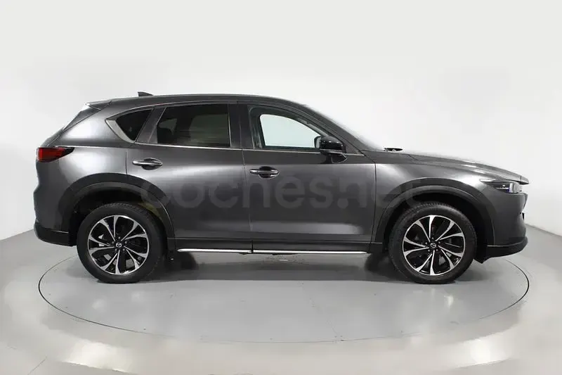 Usado Mazda CX-5 Newground 165 CV (121 kW) 2022 Gris / plata SUV