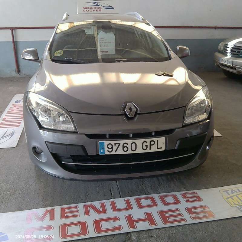 Gris Usado 2009 Renault Mégane GrandTour Dynamique Familiar | 5800 € (Precio justo) - Imagen 1/4