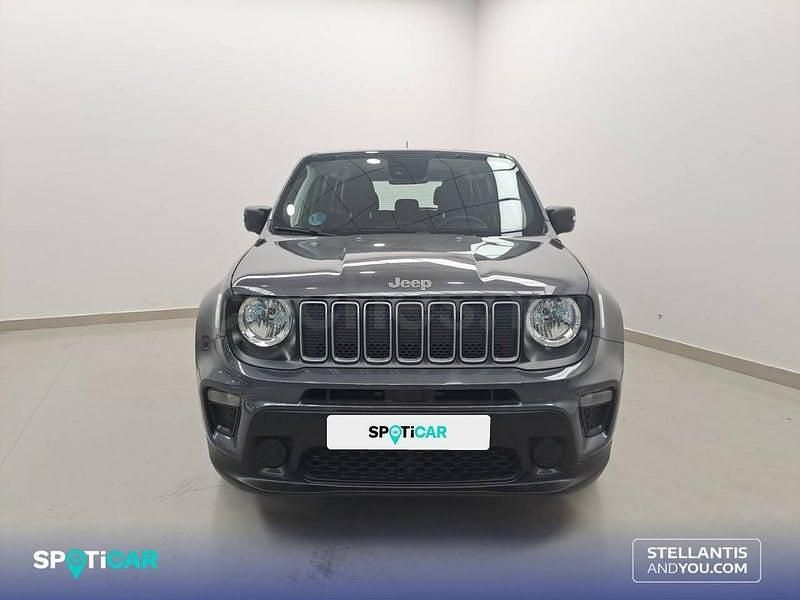 Usado Jeep Renegade Longitude 130 CV (95 kW) 2022 Gris / plata SUV