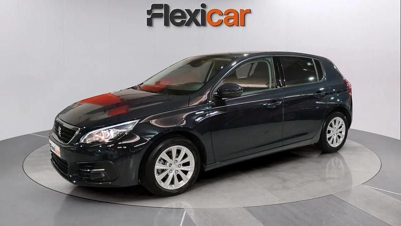 Usado Peugeot 308 Style 110 CV (80 kW) 2020 Negro Berlina