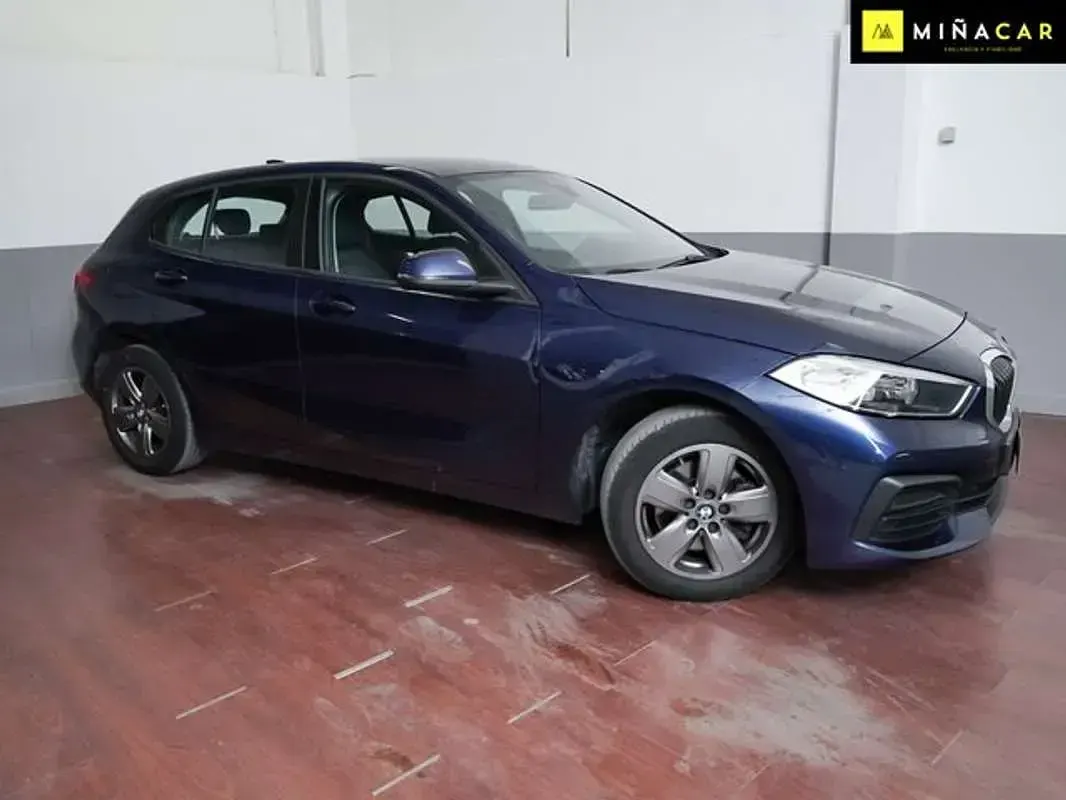 Usado BMW 118 140 CV (102 kW) 2020 Azul Utilitario