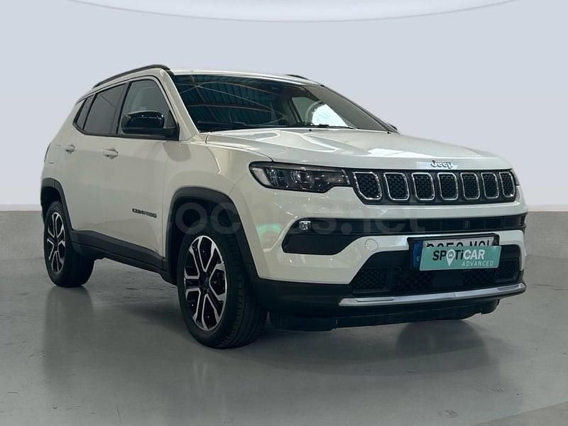 Usado Jeep Compass Limited 130 CV (95 kW) 2023 Blanco SUV