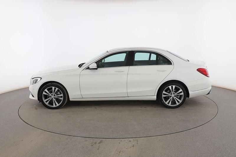 Usado Mercedes C220 Avantgarde 170 CV (125 kW) 2015 Blanco Berlina
