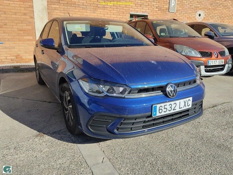 Usado VW Polo Life 95 CV (69 kW) 2022 Azul Utilitario