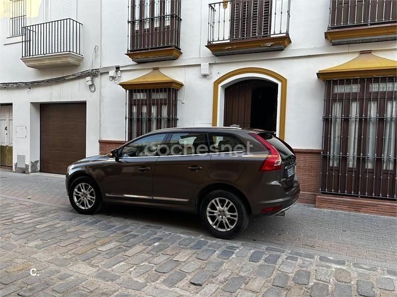 Usado Volvo XC60 Summum 136 CV (100 kW) 2014 Marrón SUV