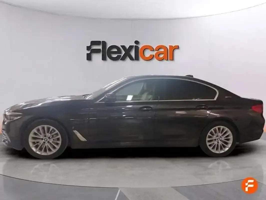 Usado BMW 530e 252 CV (185 kW) 2019 Negro Berlina