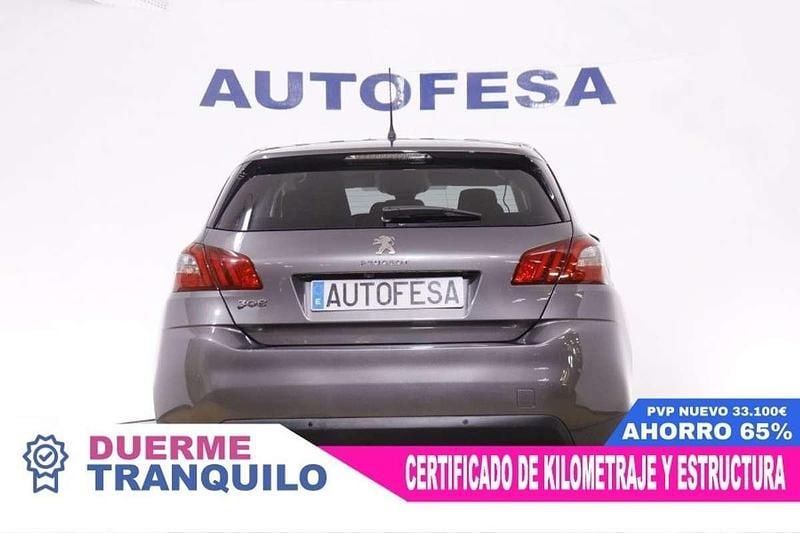 Usado Peugeot 308 Allure 131 CV (96 kW) 2019 Berlina