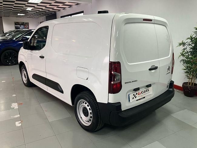 Usado Citroën Berlingo 100 CV (73 kW) 2019 Blanco Monovolumen