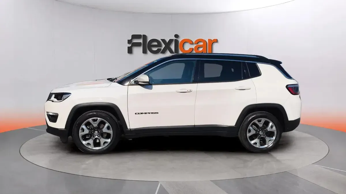 Usado Jeep Compass Limited 120 CV (88 kW) 2019 Blanco SUV
