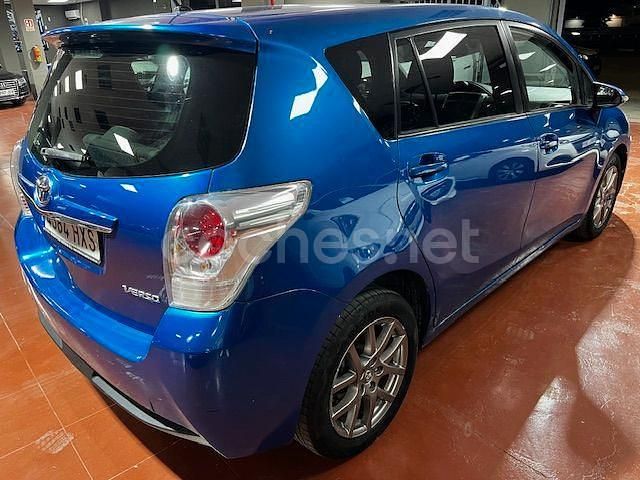 Usado Toyota Verso Advance 132 CV (97 kW) 2014 Azul Monovolumen