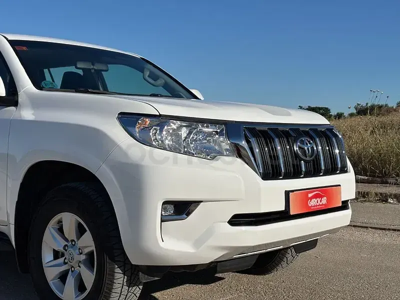 Usado Toyota Land Cruiser 204 CV (150 kW) 2021 Blanco SUV