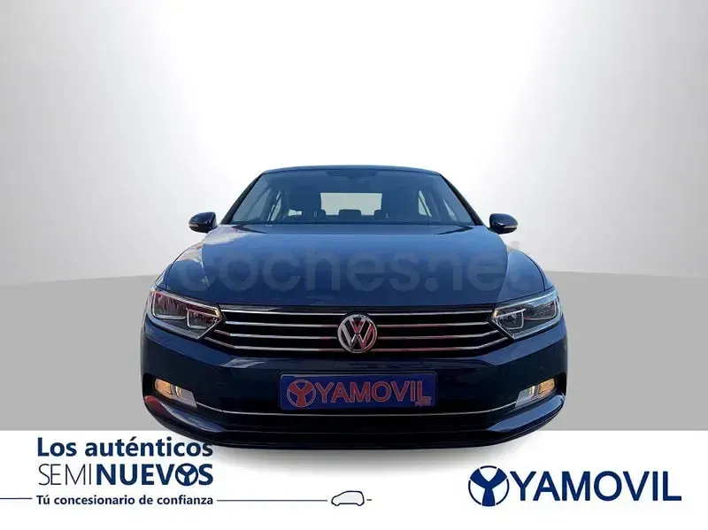 Usado VW Passat Advance 150 CV (110 kW) 2017 Azul Berlina