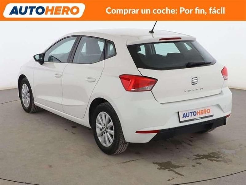 Usado Seat Ibiza Style 75 CV (55 kW) 2018 Blanco Utilitario