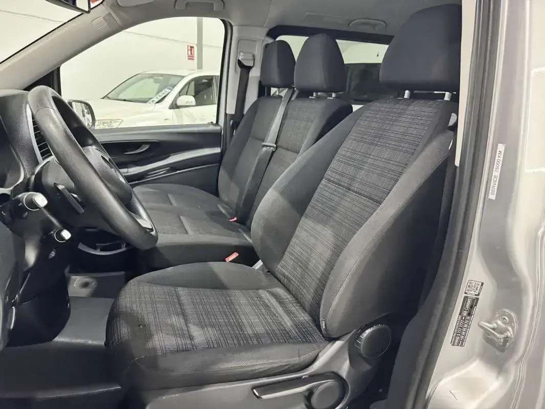 Usado Mercedes Vito 190 CV (139 kW) 2017 Gris Van
