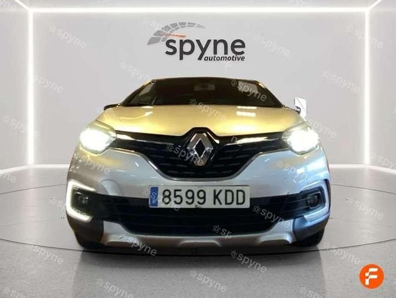 Usado Renault Captur Version S 110 CV (80 kW) 2017 Gris SUV