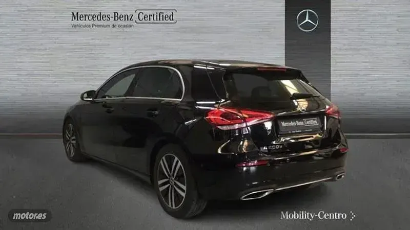 Usado Mercedes A200 150 CV (110 kW) 2023 Negro Berlina
