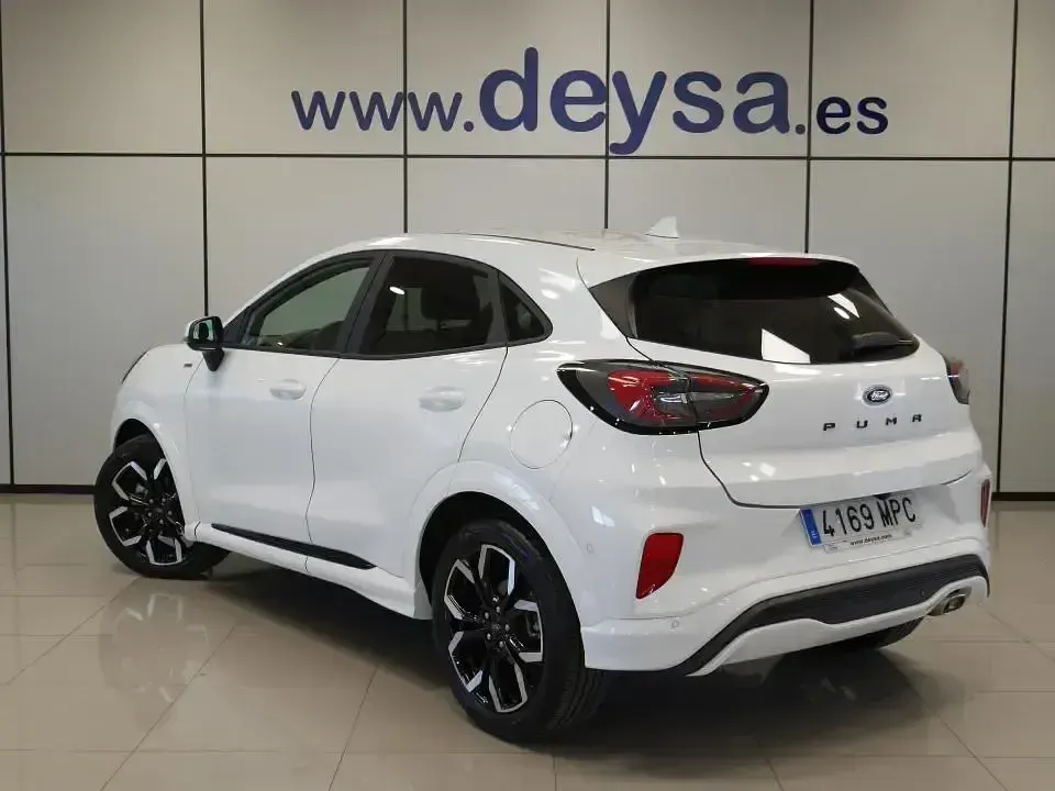 Usado Ford Puma ST-Line X 155 CV (114 kW) 2024 Blanco SUV