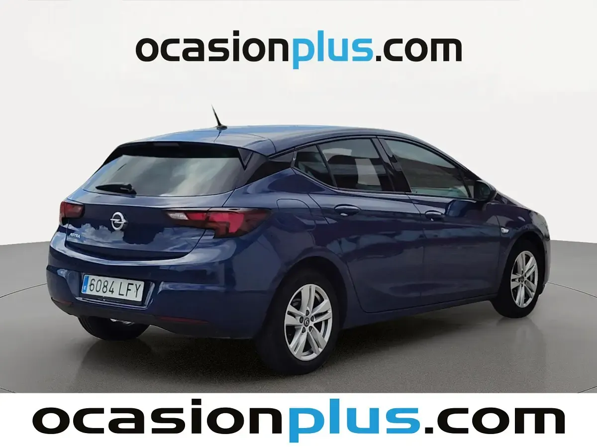 Usado Opel Astra GS Line 110 CV (80 kW) 2020 Azul Utilitario